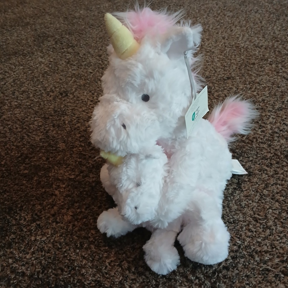 Cloud Island Plush White Unicorn And Baby Stuffed Animal Toy Raddle Bean Feet